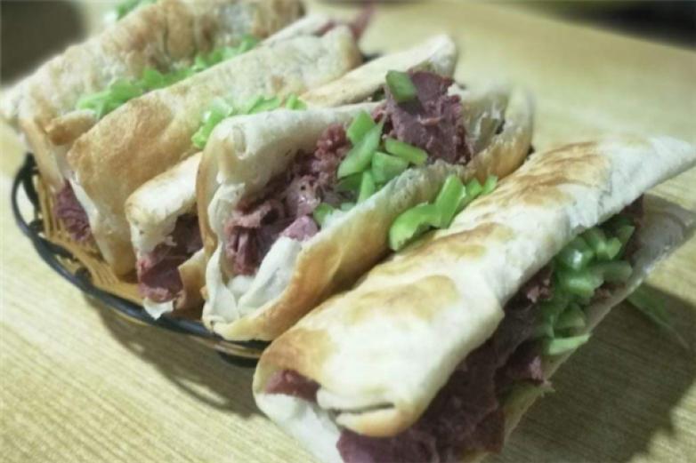 叭叭脆驴肉火烧